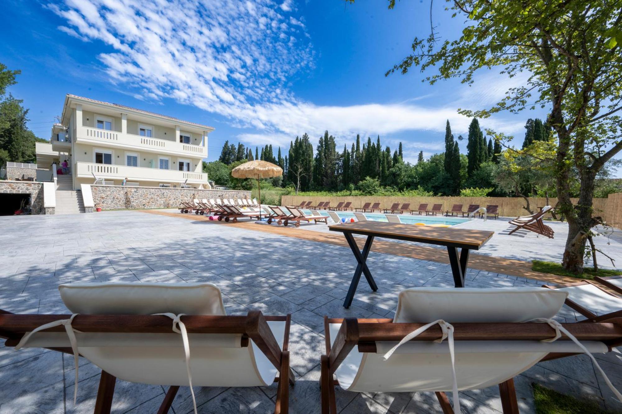 Kopelula Resort Potamos  ภายนอก รูปภาพ